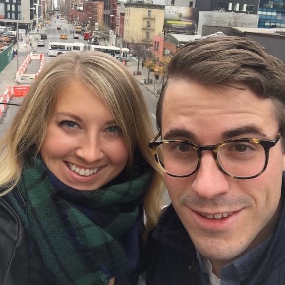 Meet your Posher, Stephanie - Picture 2 of 4